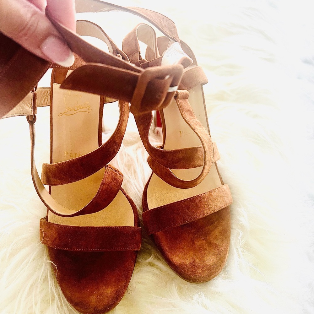Only worn once! Brown suede Christian Louboutin heels
